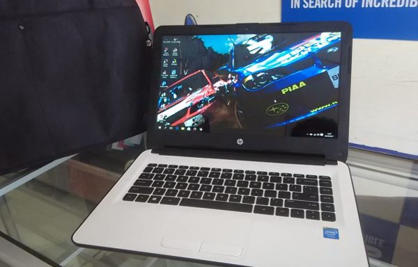 Laptop HP 14 – AC152TU Intel Celeron N3050 HDD500GB Baterai 4jam Mulus (LAKU)